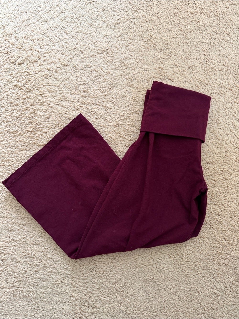 Brandy melville burgundy Priscilla Capri pants